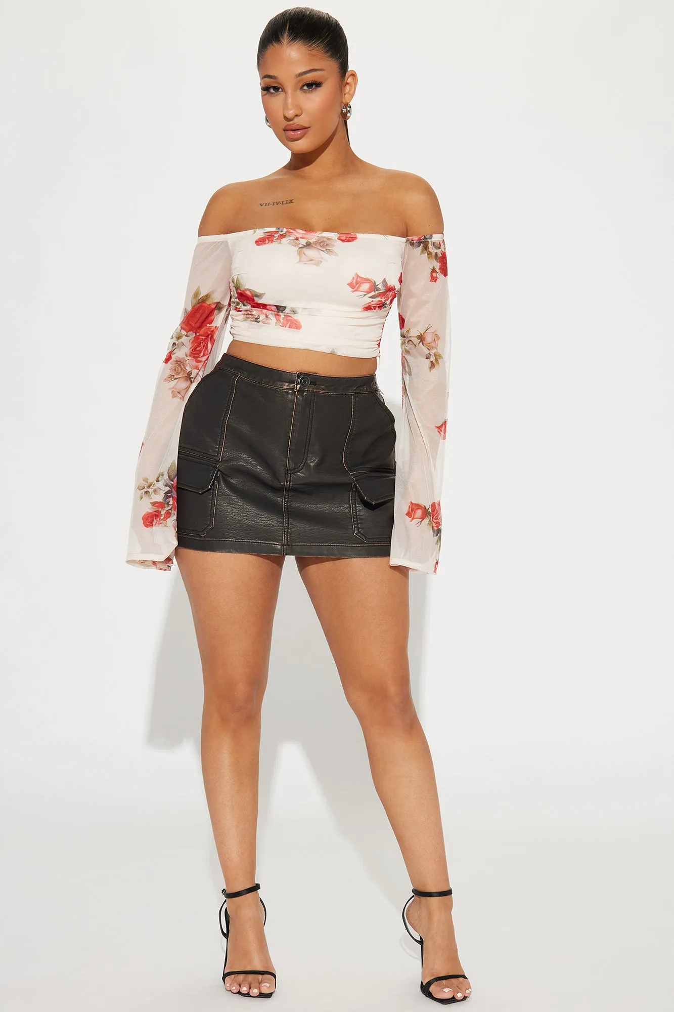 Avery Off Shoulder Top - Cream/combo