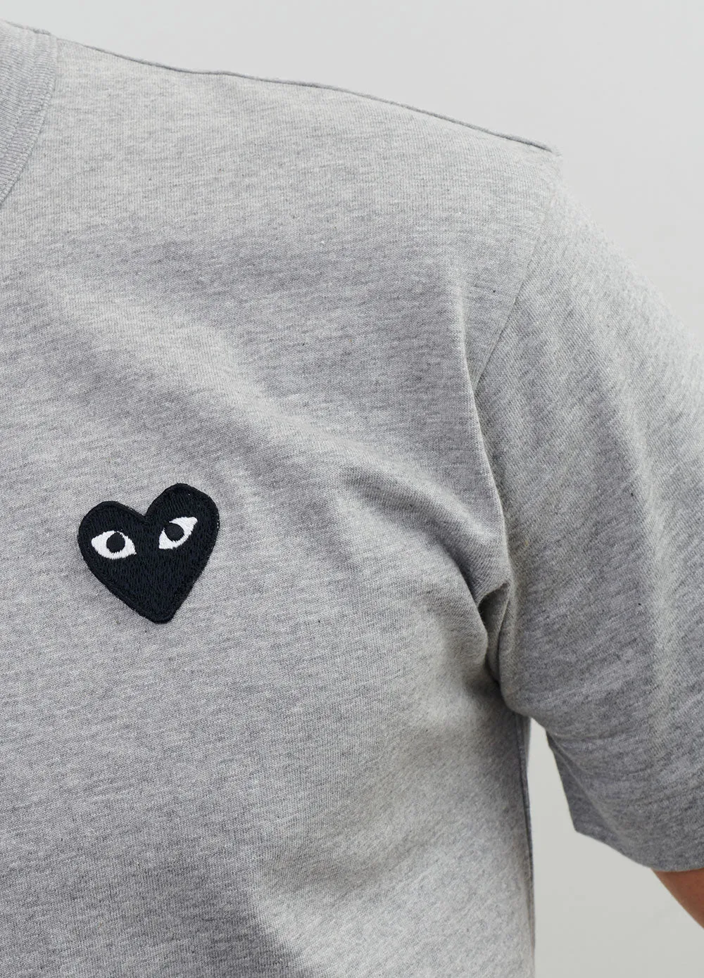 Comme Play T076 Blk Emblem T Grey L