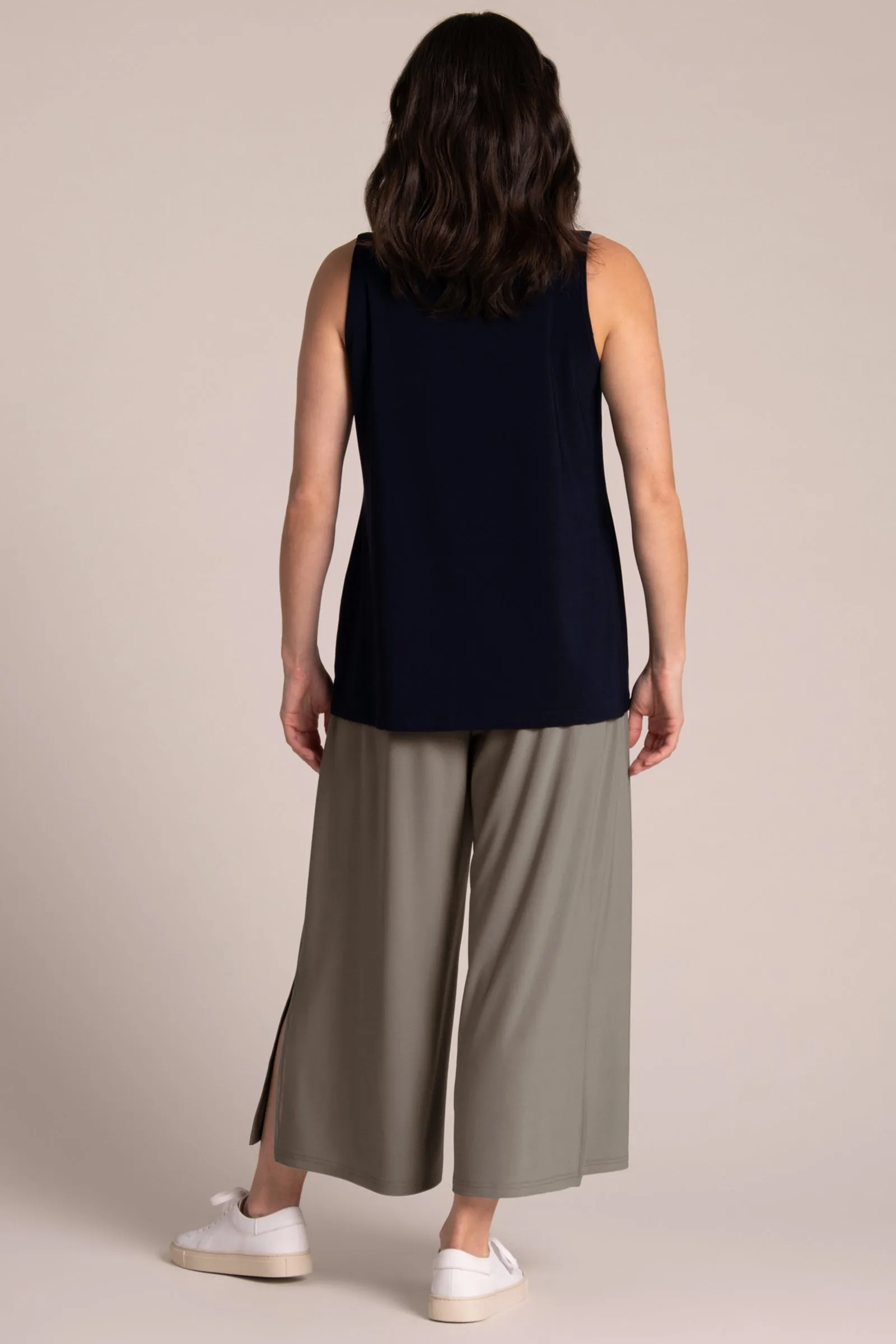 Deep V Trapeze Tank | Navy