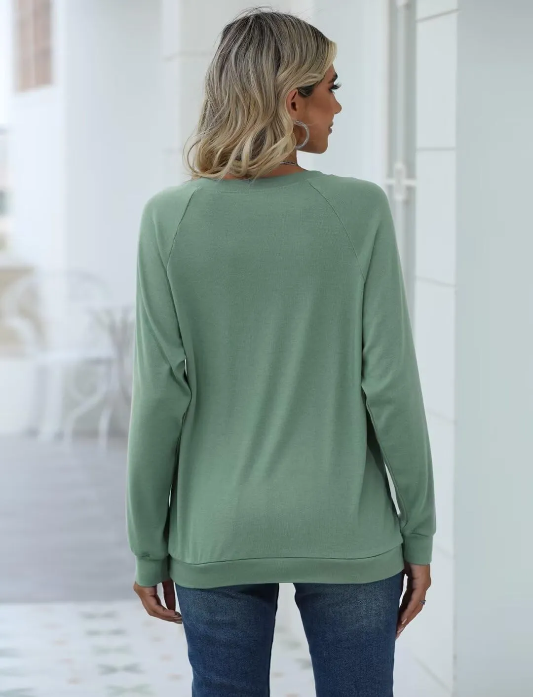 EADINVE Women Crewneck Daisy Print Long Sleeve Sweatshirts Faith-Hope-Love Graphic Tops Casual Loose Fit Pullover Shirts