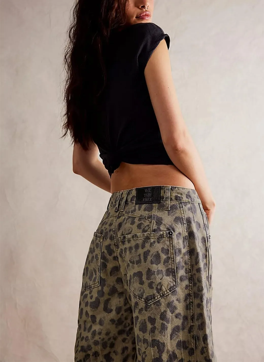 Leopard Barrel Women's Cheetah Print Baggy Boyfriend Mid Rise Wide Leg Denim Tapered Jeans