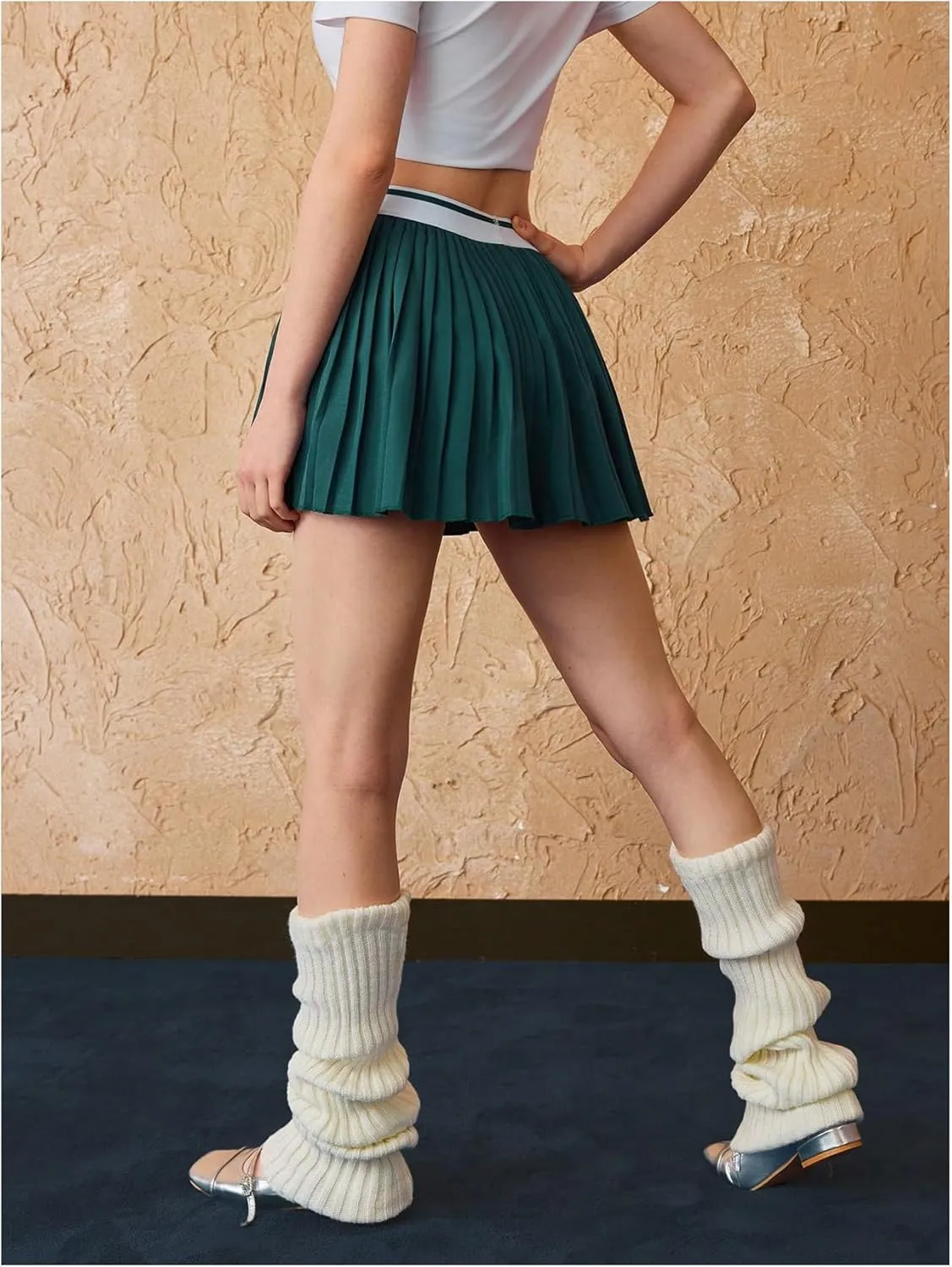 Milumia Women's Colorblock Pleated Tennis Skirt High Waist Golf Skorts with Pocket