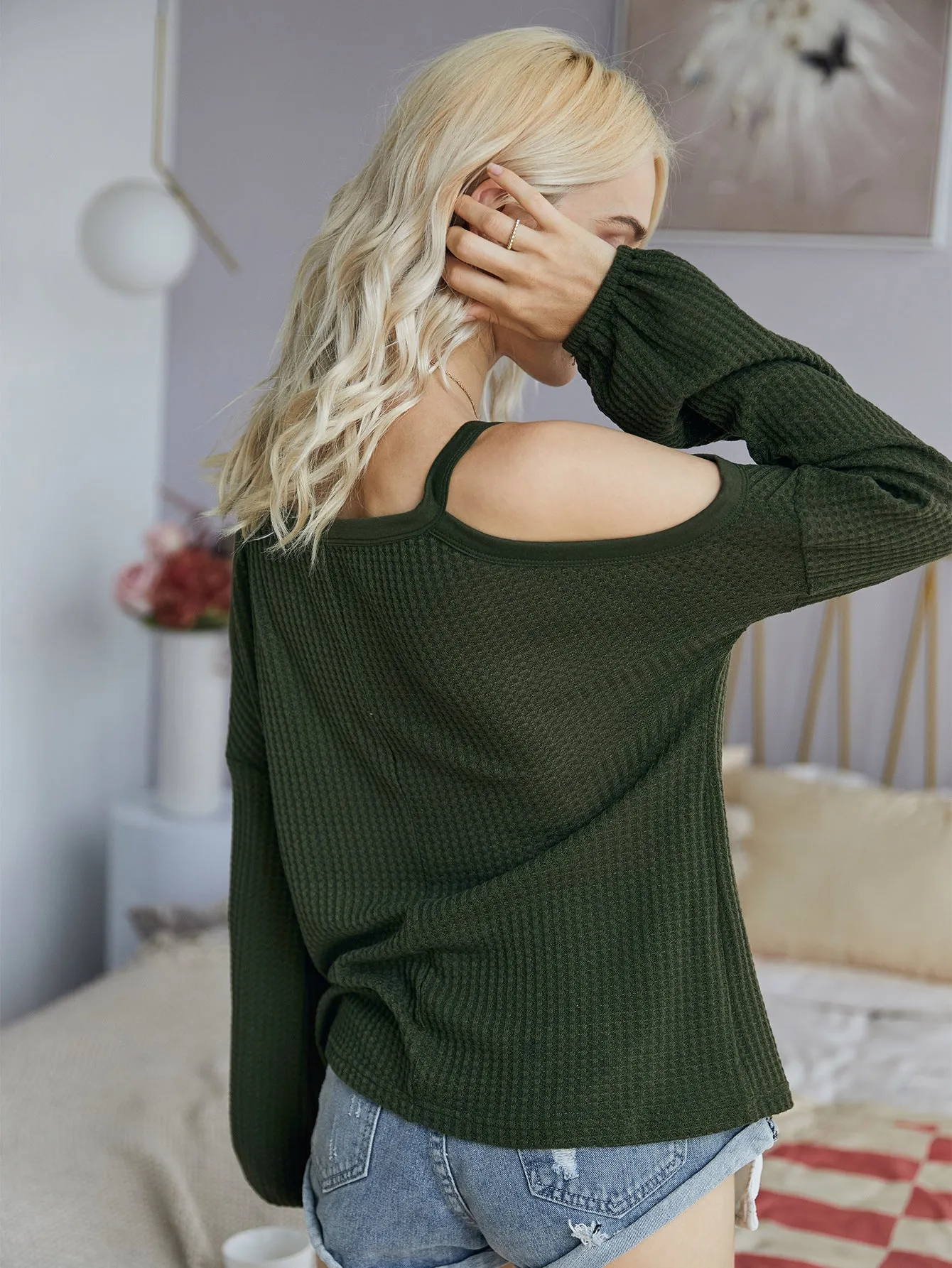 Strap Cold Shoulder Knitting Tops