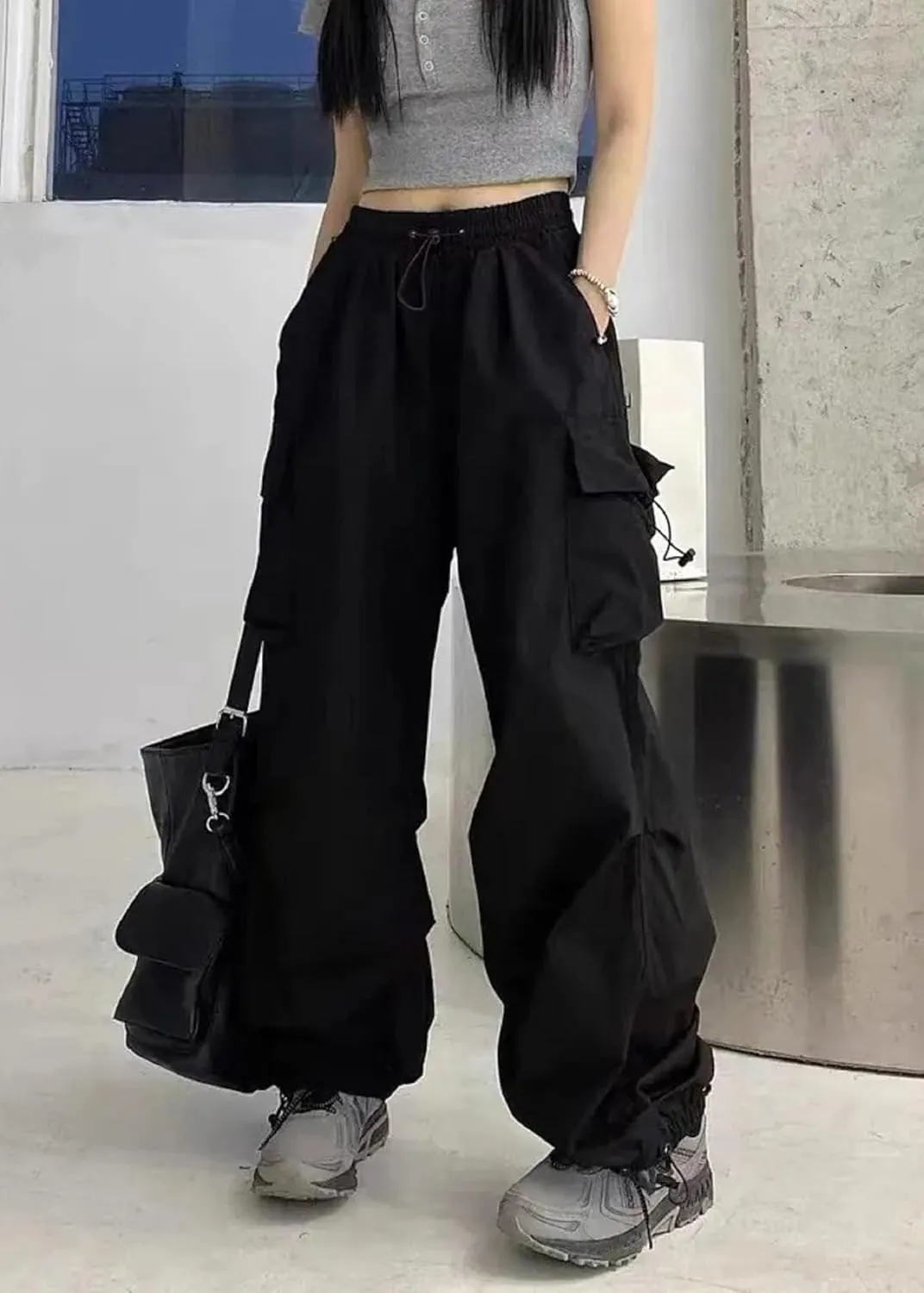 TSMNZMU Womens Baggy Cargo Pants Casual Hiking Trousers Loose Fit Parachute Pants Y2K Hight Waist Mutil Pocket Trousers