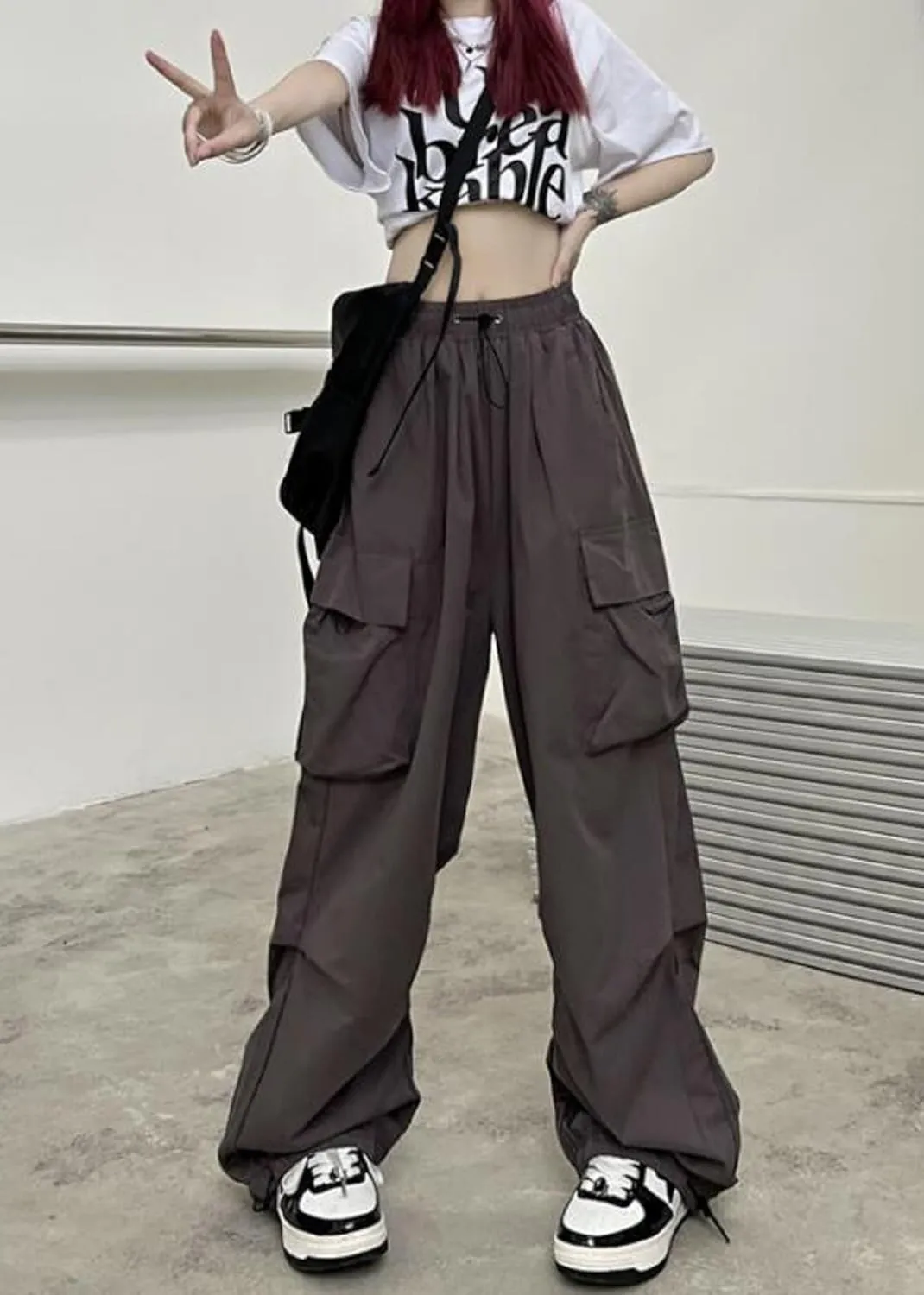 TSMNZMU Womens Baggy Cargo Pants Casual Hiking Trousers Loose Fit Parachute Pants Y2K Hight Waist Mutil Pocket Trousers