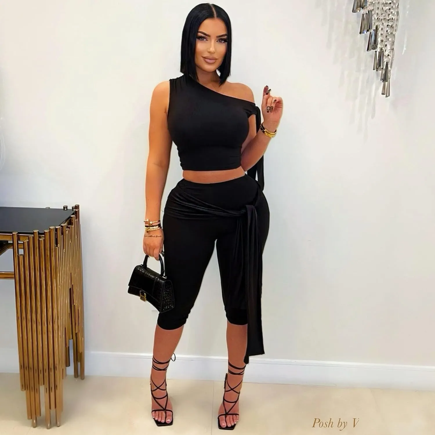 Vssjavun Women's 2 Piece Outfits Sexy Sleeveless One Shoulder Crop Tops Bodycon Capri Pants Sets