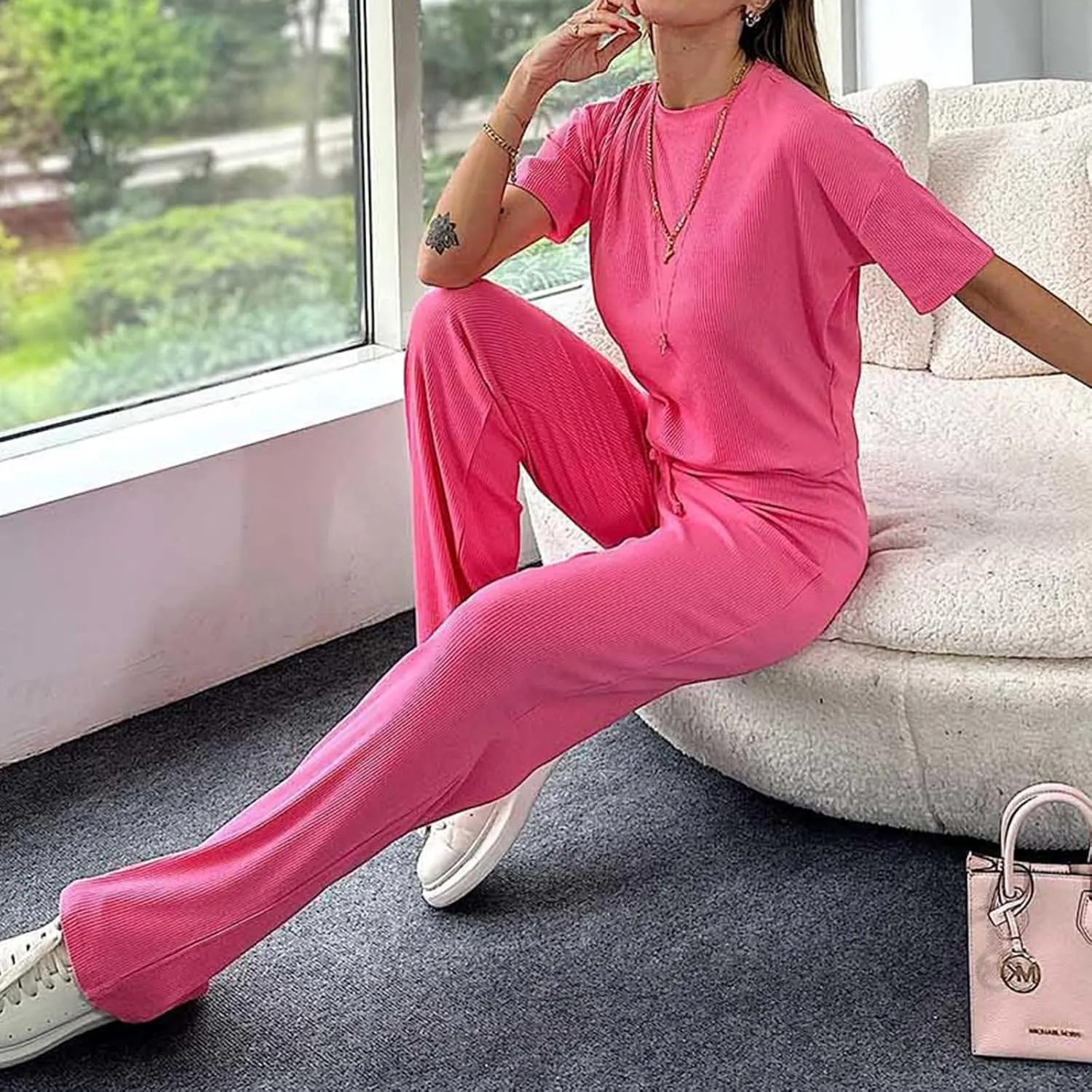 Women's 2 Piece Outfits Set Crew Neck Short Sleeve Crop Top and Wide Leg Pants Lounge Sets 2024 Summer Tracksuit