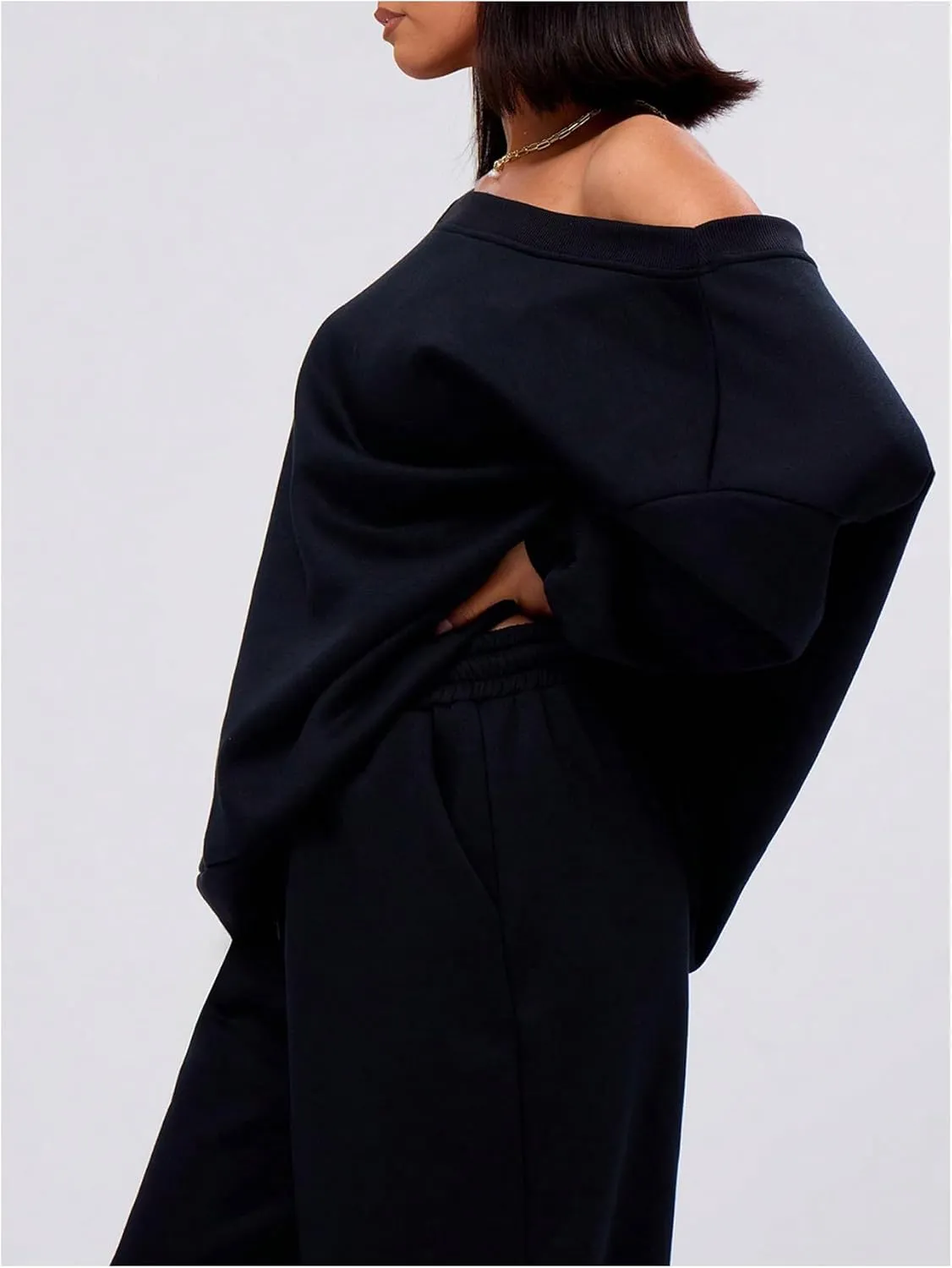 Women's Off The Shoulder Sweatshirt Long Sleeve Drop Shoulder Oversized Pullover Tops Fall Outfits